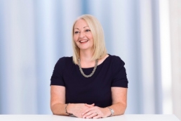 Caroline Lewis featured