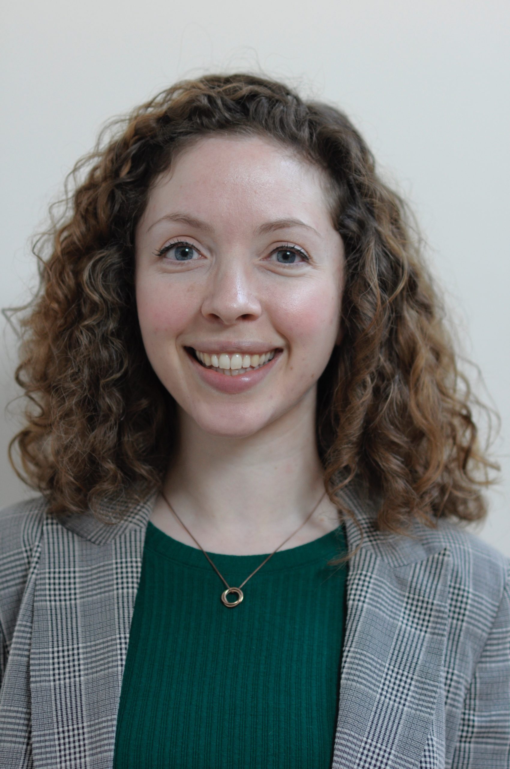  Dr Samantha Saunders