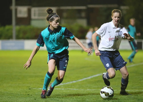 Sophie-Flynn football